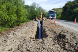 Fulton Hogan installing the 375mm dia pipeline
